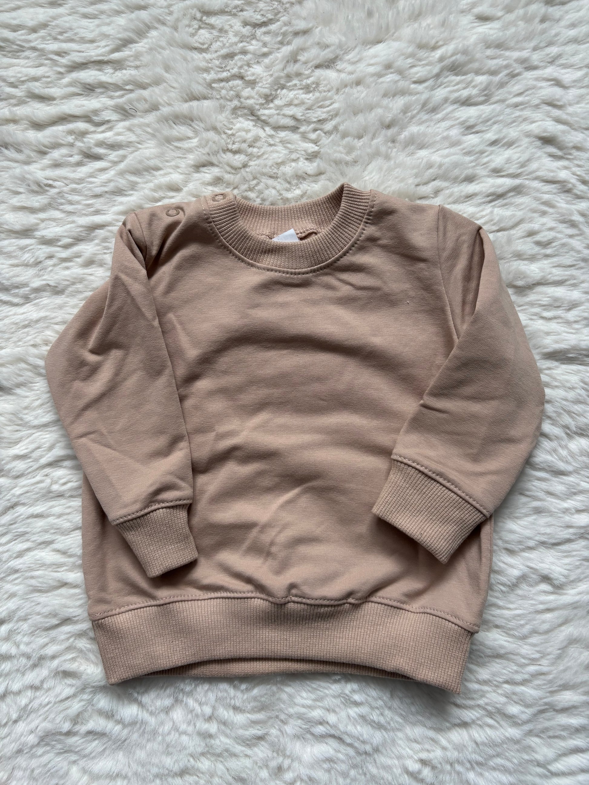 Sweater met naam - geborduurd Spoiled baby